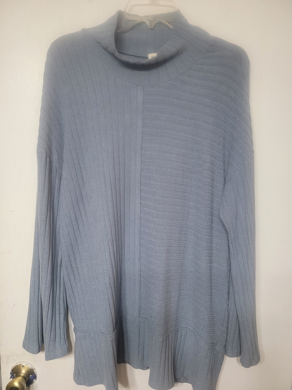 Ribbed Mock-Neck Tunic in Dusty Blue
